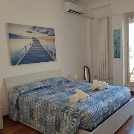 Lighthouse - Surfandwindsurferhouse