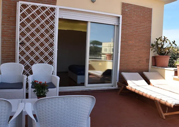 Lighthouse - Surfandwindsurferhouse * Anzio